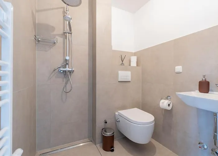 Stilvolles Fuer 4 Pers.